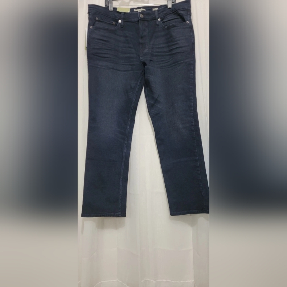 Goodfellow & Co Men's Slim Straight Fit Jeans 40x32 – Mid Rise, Sazon Wash Denim
